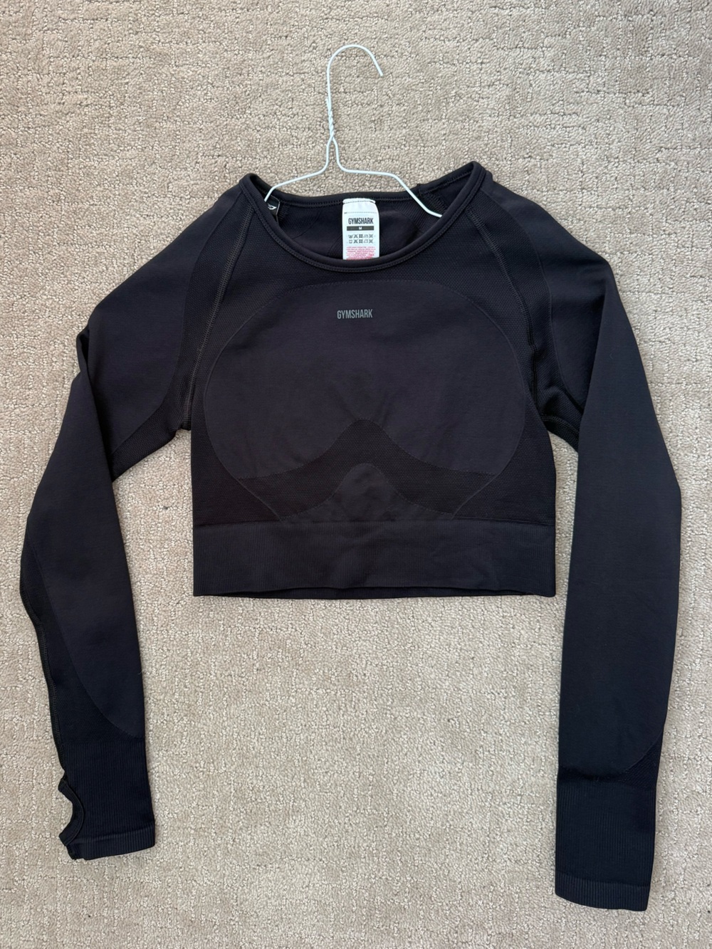 BRAND NEW Gymshark Women’s Black Cropped Seamless Performance Top - M